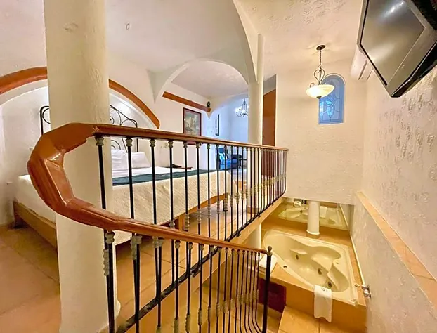 Hotel Frances hotel detail image 1