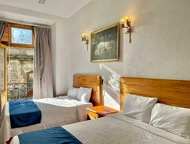 Hotel Frances hotel detail image 3