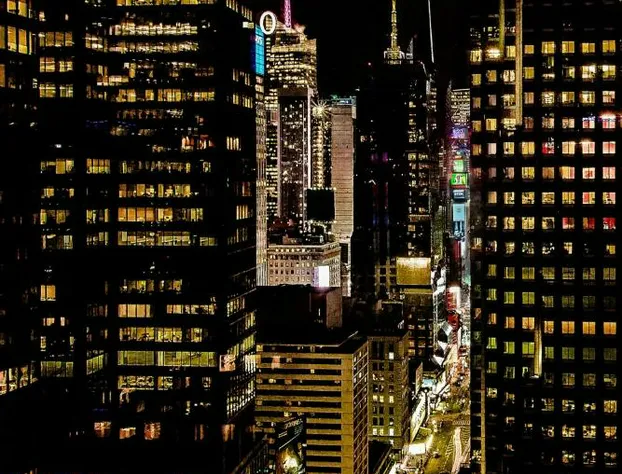 Courtyard by Marriott New York Manhattan / Central Park hotel detail image 2