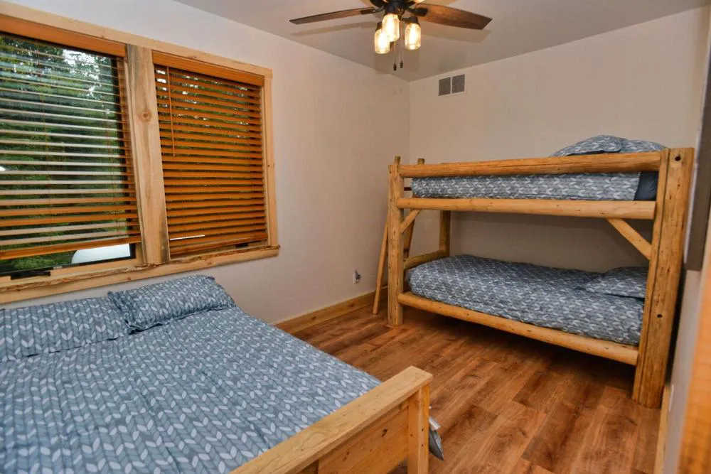 White Bark Lodge by Casago McCall - Donerightmanagement hotel hero