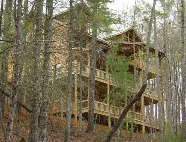 Cherokee Dream Mountain Lodge hotel detail image 4