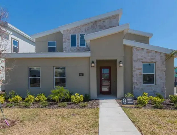 Surprise Kids Robin Hood Comes w Water Park Resort hotel detail image 1