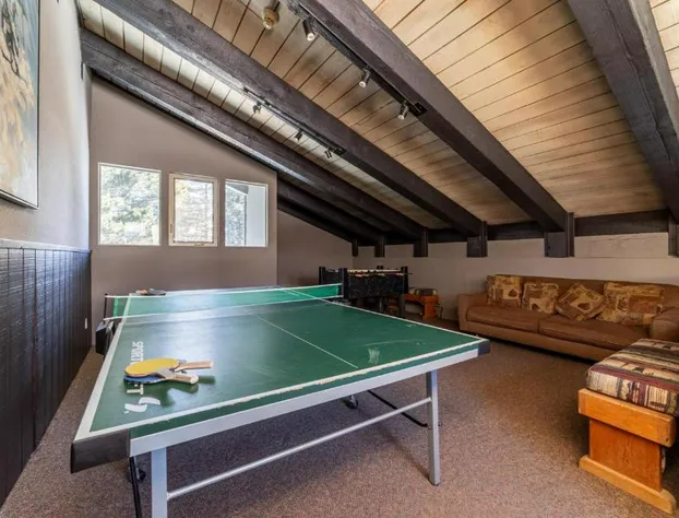 #329 - Fab Modern Mountain Retreat Urban Design Steps from Canyon Lodge hotel detail image 4