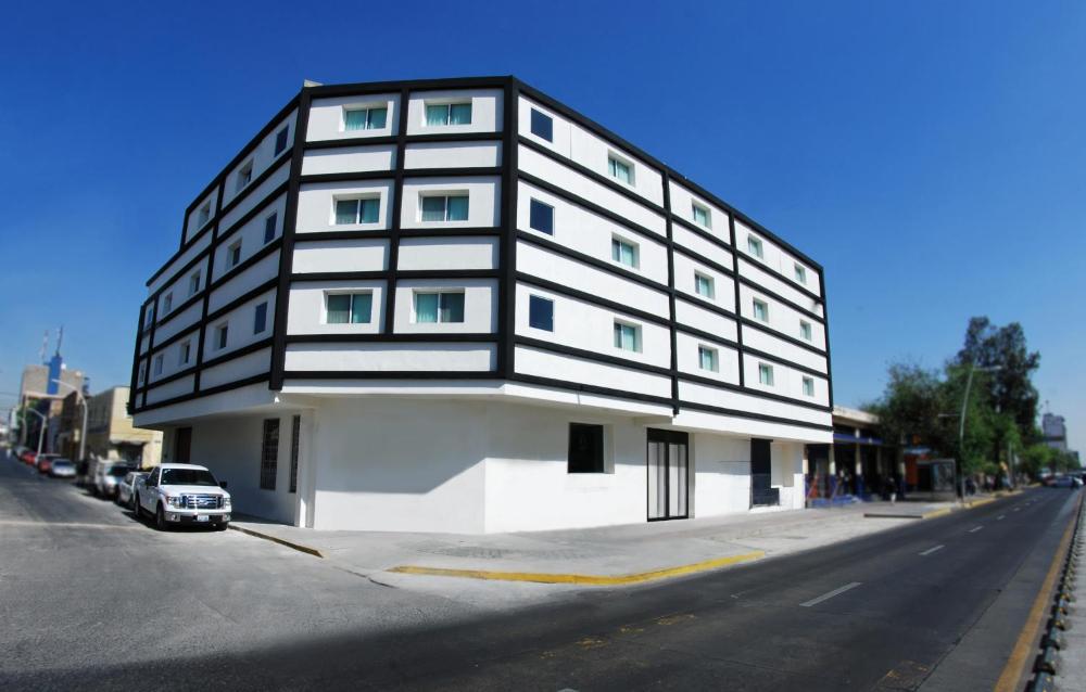 Hotel Portonovo Plaza Centro hotel hero
