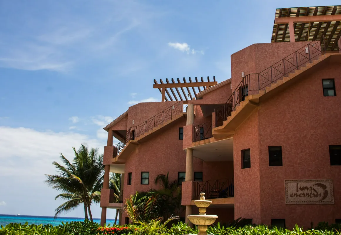 Luna Encantada By Your Best Getaway hotel hero