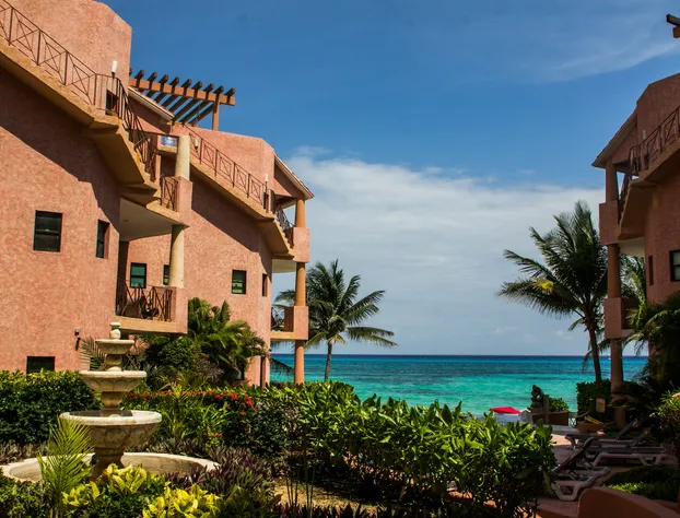 Luna Encantada By Your Best Getaway hotel detail image 1