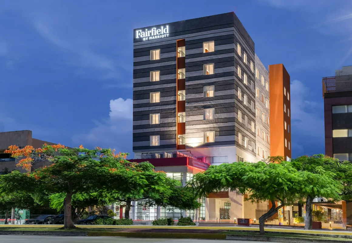 Fairfield Inn & Suites by Marriott Cancun Downtown hotel hero