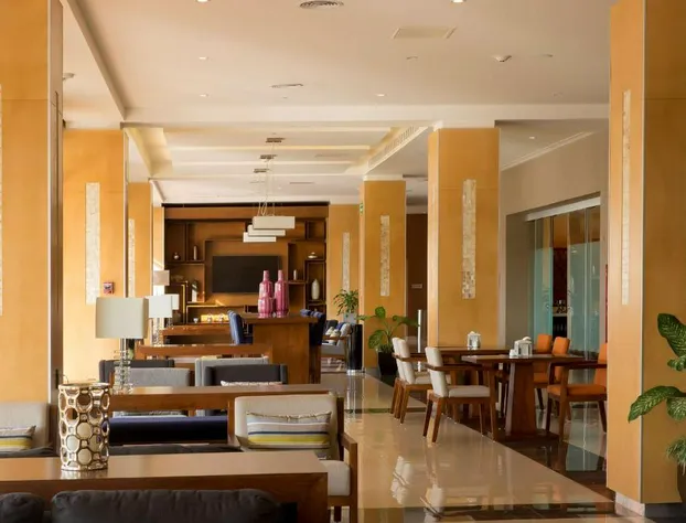 Hampton Inn & Suites by Hilton Paraiso hotel detail image 1