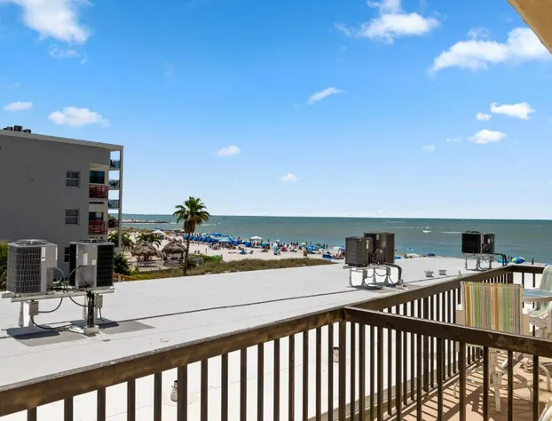 Beach View 2b 2.5b Townhouse - Surf Song #342 hotel detail image 3