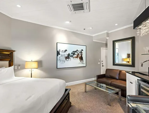 Independence Square Lodge hotel detail image 2