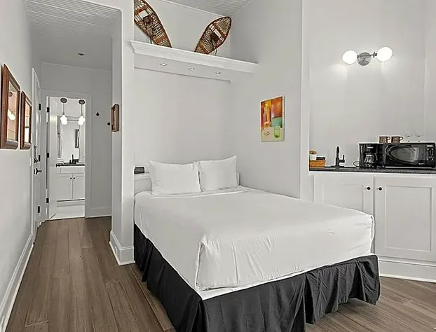 Independence Square 202, Hotel Room Over-looking the Mall and Aspen Mountain hotel detail image 4