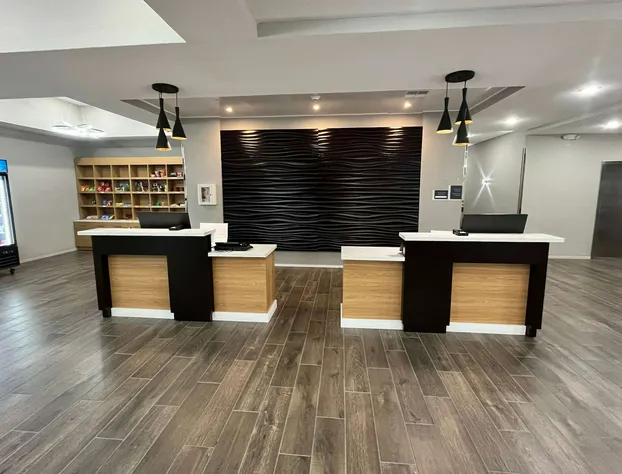 La Quinta Inn & Suites by Wyndham Coralville Iowa City hotel detail image 2