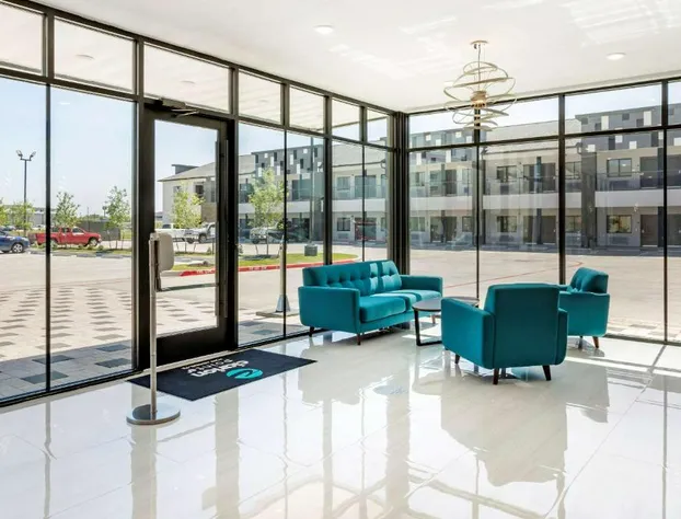 Clarion Pointe Port Arthur-Beaumont South hotel detail image 3