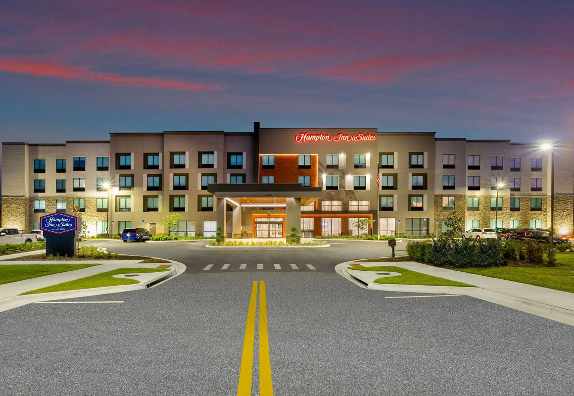 Hampton Inn & Suites Alachua I-75 hotel hero
