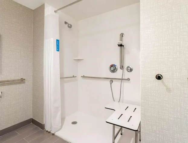 Hampton Inn & Suites Alachua I-75 hotel detail image 4