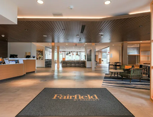 Fairfield Inn & Suites by Marriott Marquette hotel detail image 4