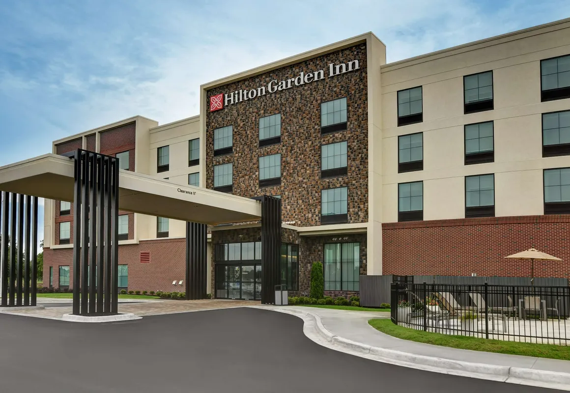Hilton Garden Inn Madison Huntsville Airport hotel hero