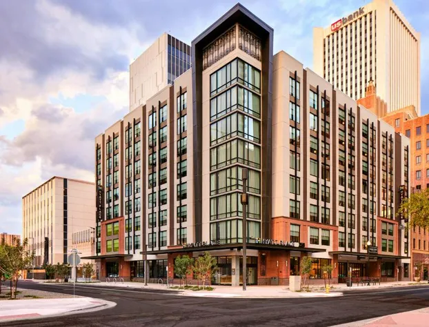 Hyatt Place Phoenix / Downtown hotel detail image 1