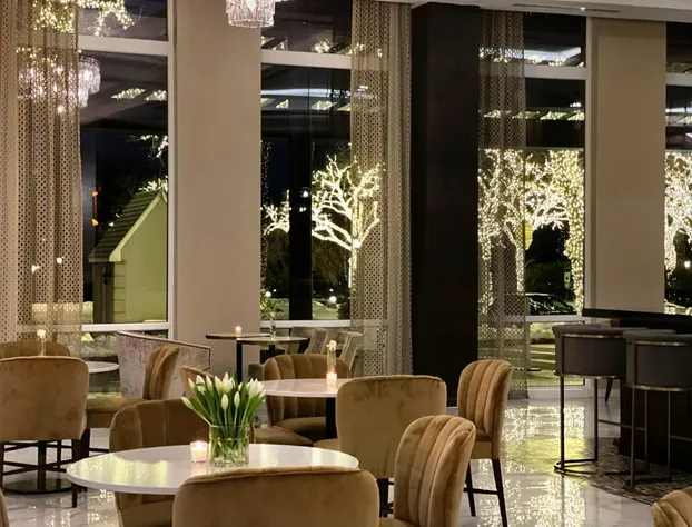 Chateau Grande Hotel hotel detail image 2