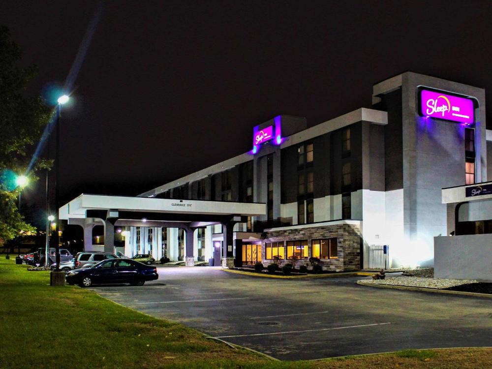 Sleep Inn hotel hero