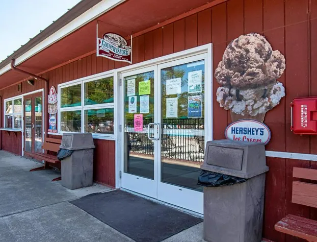 Hershey Camping Resort Park Model 6 hotel detail image 2