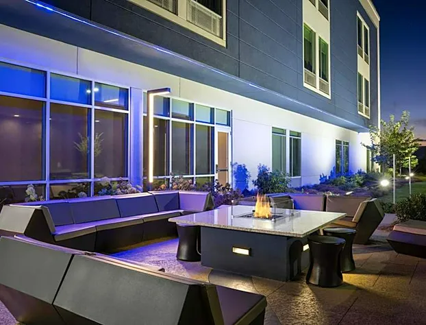 SpringHill Suites by Marriott Birmingham Gardendale hotel detail image 3