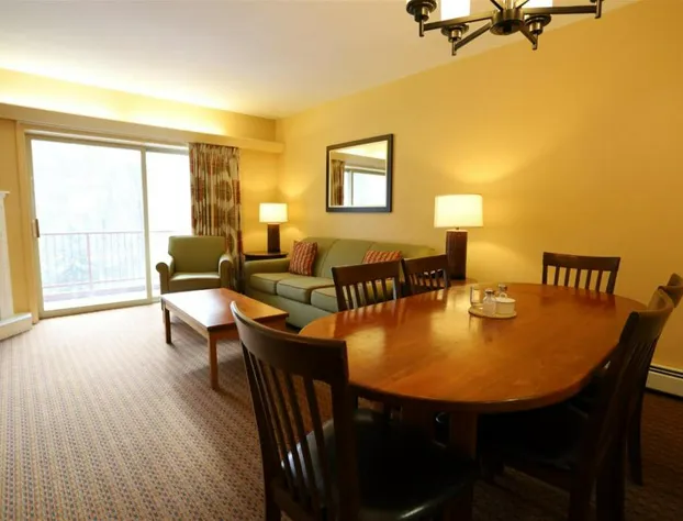 A Holiday Getaway At Pollard Brook Resort In Lincoln! Pb Dec 26Th Jan 2Nd 2Hur hotel detail image 1