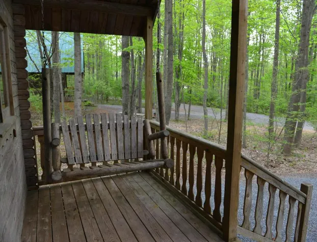 Appalachian Camping Resort Log Home 6 hotel detail image 3