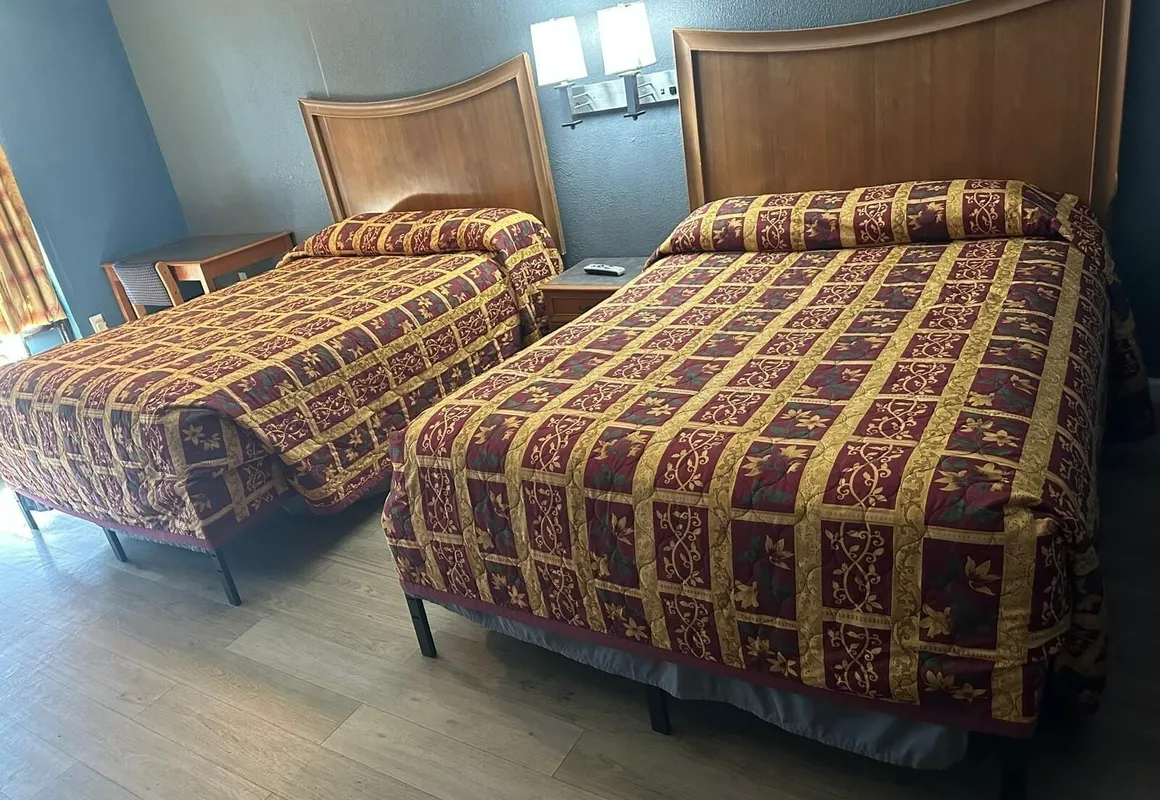 Carolina Inn hotel hero