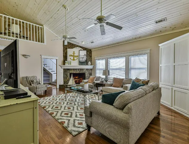 ALOFT in Blue Ridge - Downtown Blue Ridge hotel detail image 4