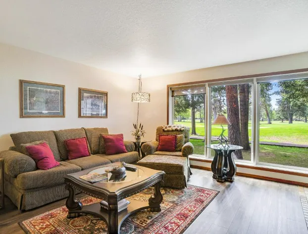 Greenbriar 7Th Hole hotel detail image 1