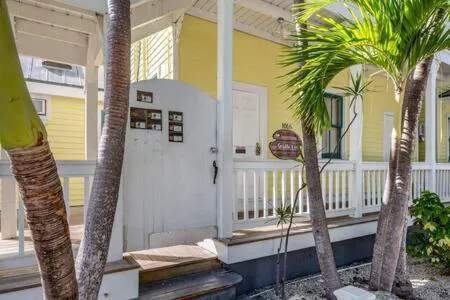 Leo's Lodge #7 hotel detail image 2