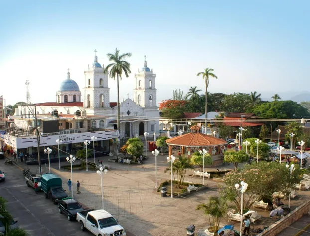 EMS Acuario Catemaco hotel detail image 1