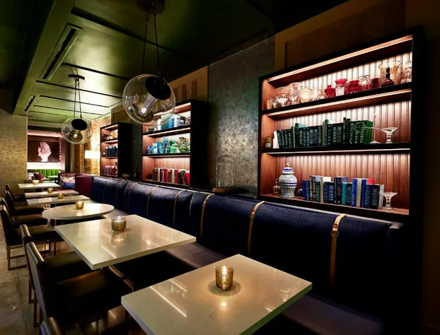 The Grady hotel detail image 4