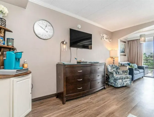 Ocean View Suite With Beachy Décor&Accents Caravelle Resort 206 Sleeps 6 Guests hotel detail image 2