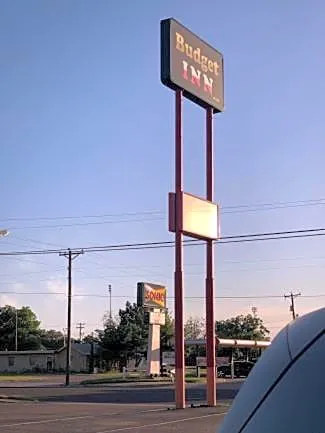 Budget Inn hotel hero