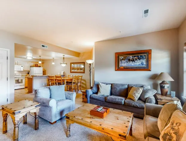 Waterside C104 hotel detail image 2