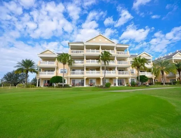 RVH 170 Centre Court Escape hotel detail image 1