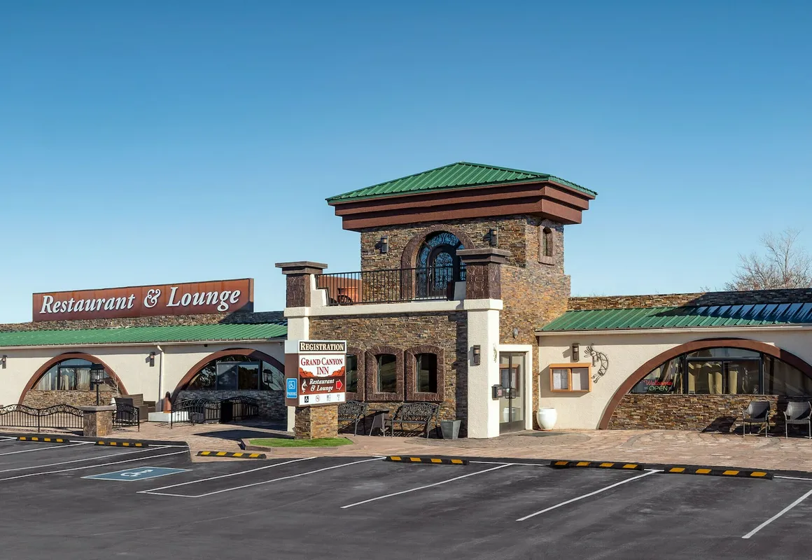 Grand Canyon Inn hotel hero