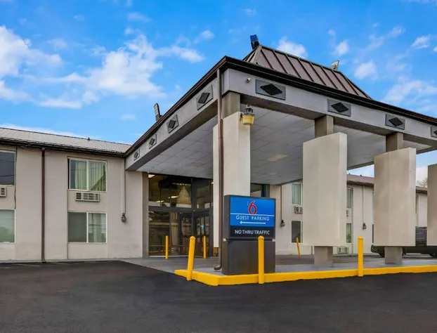 Motel 6 Indianapolis, IN hotel detail image 3