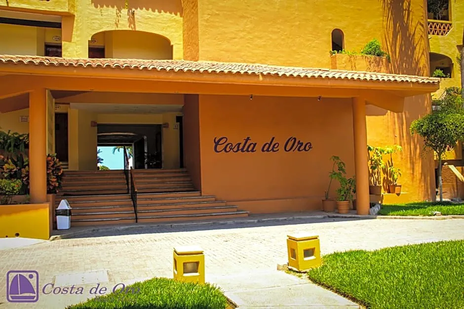 Costa De Oro Beach Hotel hotel hero