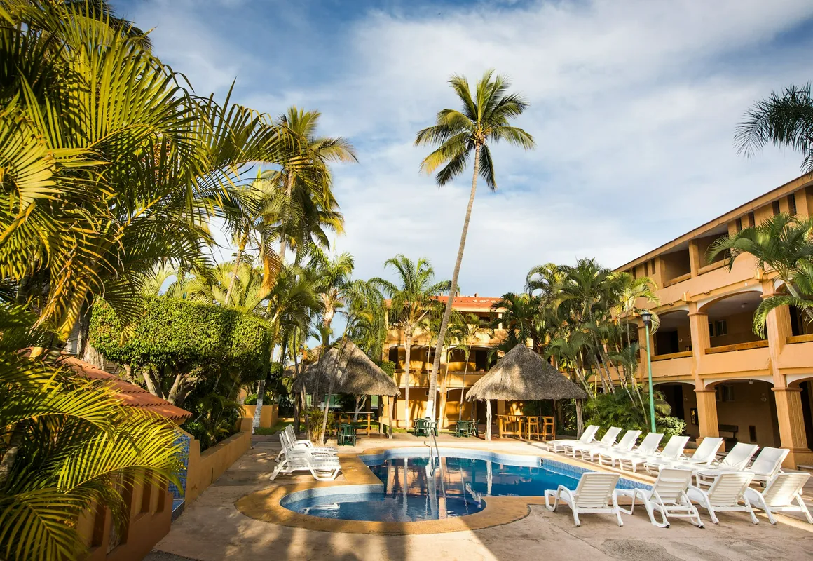 Hotel Margaritas hotel hero