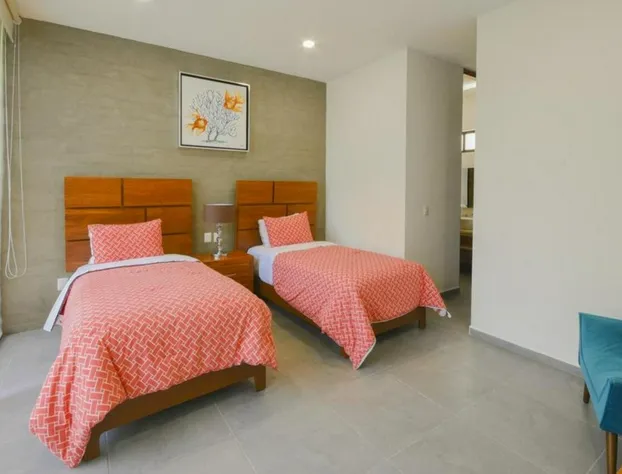 B Nayar hotel detail image 1