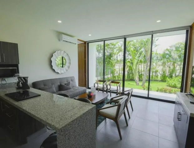 B Nayar hotel detail image 4