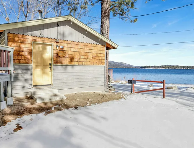 Sunrise #108 hotel detail image 2