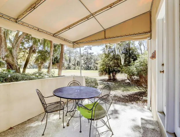 Evian 230 hotel detail image 4