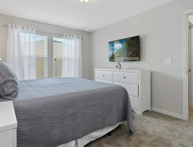 Wonderful 4 Bed Close to Disney w Gameroom 5150 hotel detail image 4