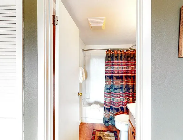 Summit 2-105 hotel detail image 1