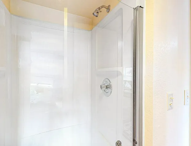 Summit 2-105 hotel detail image 2