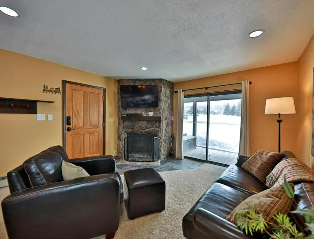 Meadowridge 08-01 hotel detail image 2